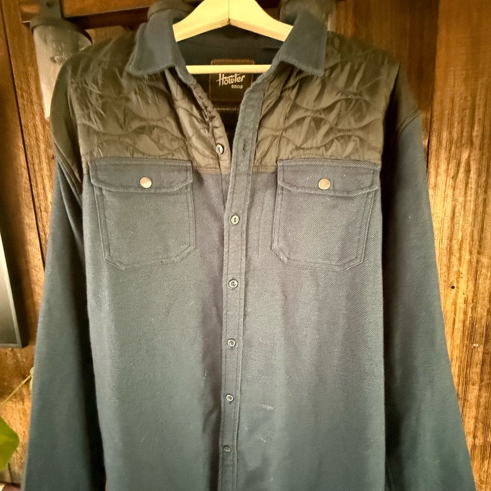 Howler Brothers Navy Quintana Quilt Flannel.